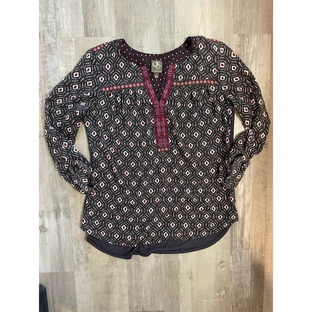 One September Anthropologie Mataura Gray Geometric Embroidered Top Size S. - Picture 6 of 13